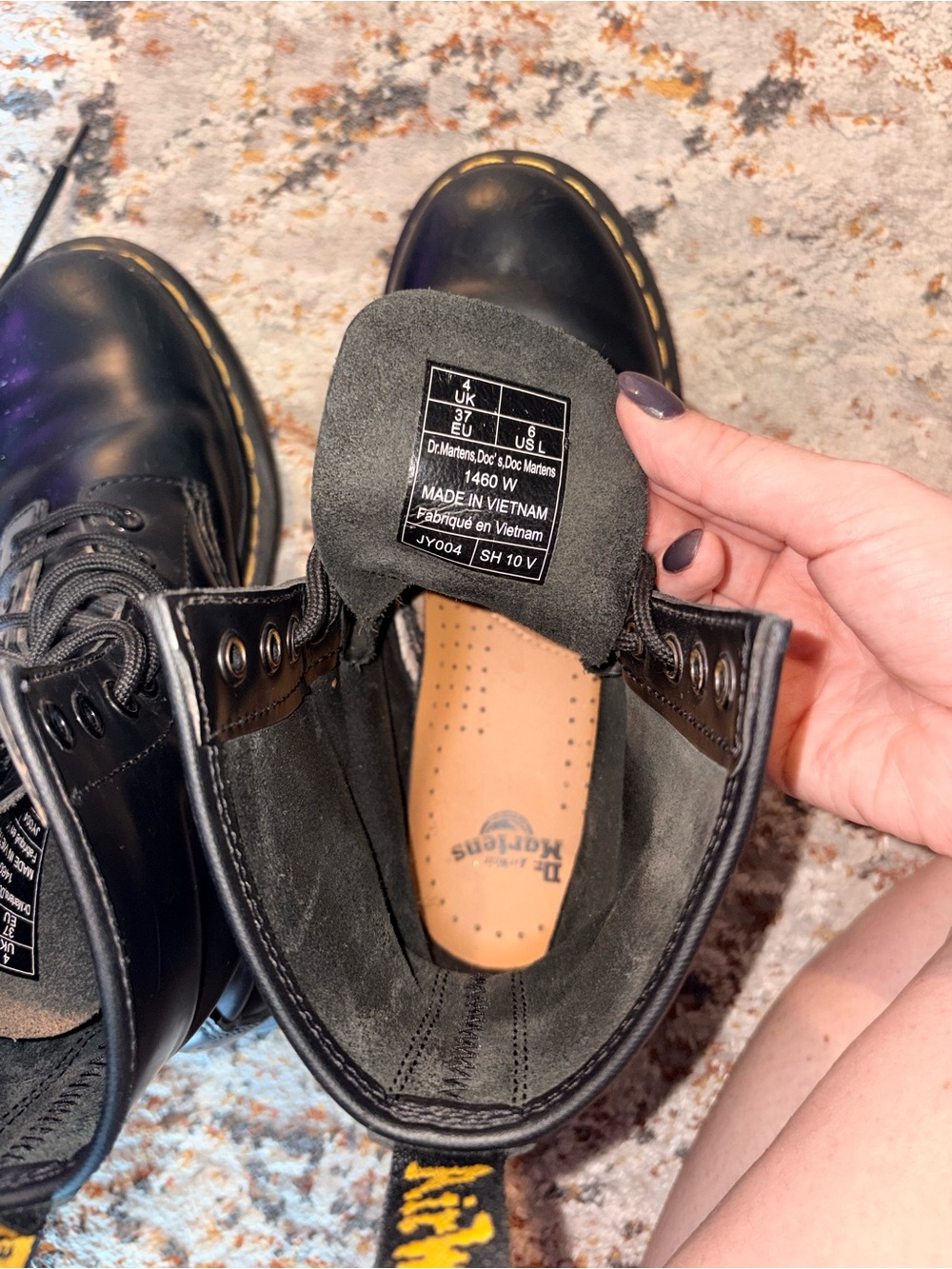 Dr. Martens Black Leather Combat Boots 1460s - Picture 4 of 4